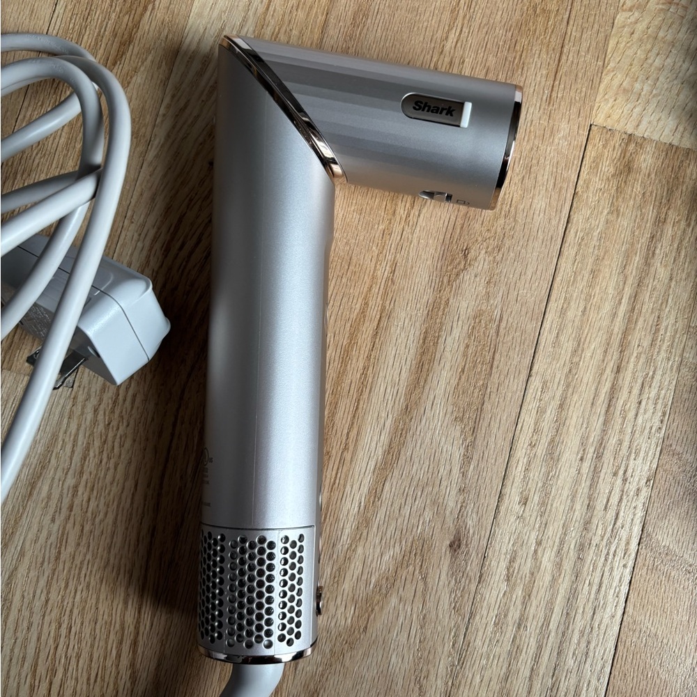 NEW Shark FlexStyle Hair Dryer & Styling System - Silver - Picture 5 of 16